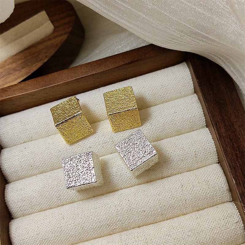 1 Pair Casual Simple Style Geometric Plating Alloy Ear Studs