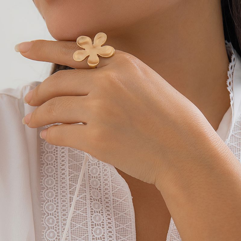 Wholesale Jewelry Vintage Style Simple Style Flower Alloy Rings