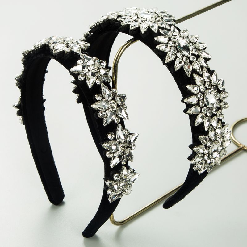 Women's Elegant Luxurious Flower Cloth Inlay Rhinestones Glass Drill Hair Band