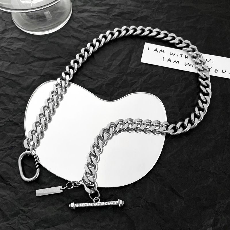 Hip-Hop Geometric Titanium Steel Asymmetrical Polishing Chain Unisex Necklace