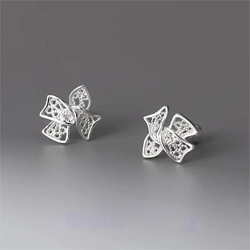 1 Pair Elegant Simple Style Bow Knot Plating Sterling Silver Ear Studs