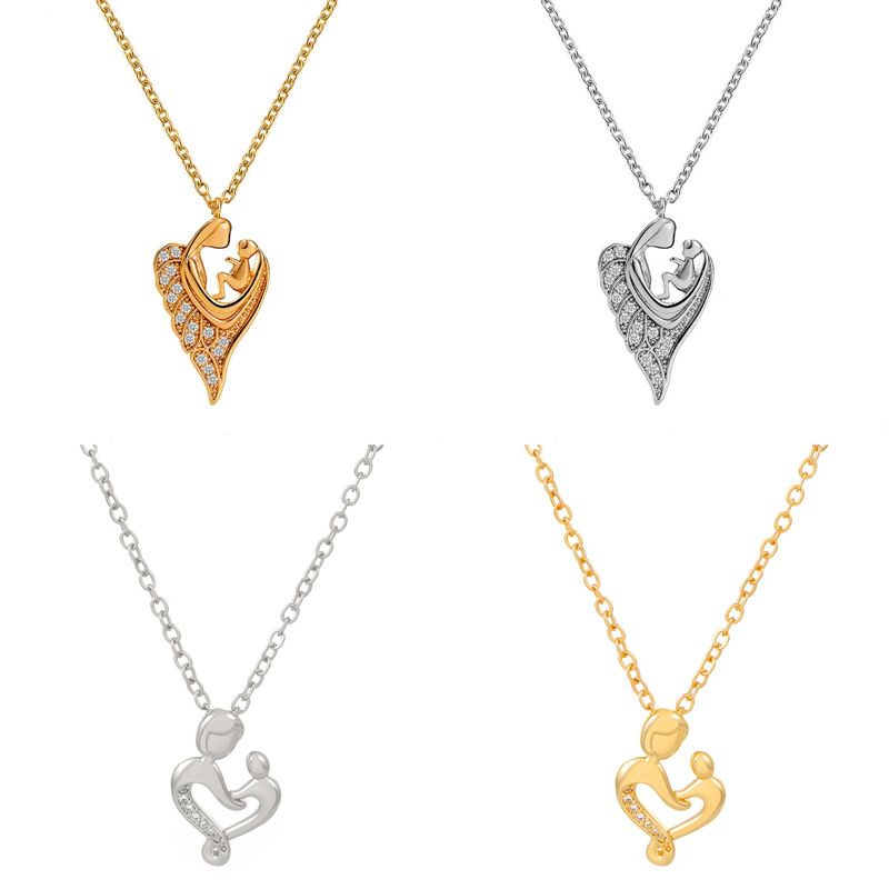 Copper 18K Gold Plated Elegant Simple Style Heart Shape Hollow Out Inlay Rhinestones Pendant Necklace