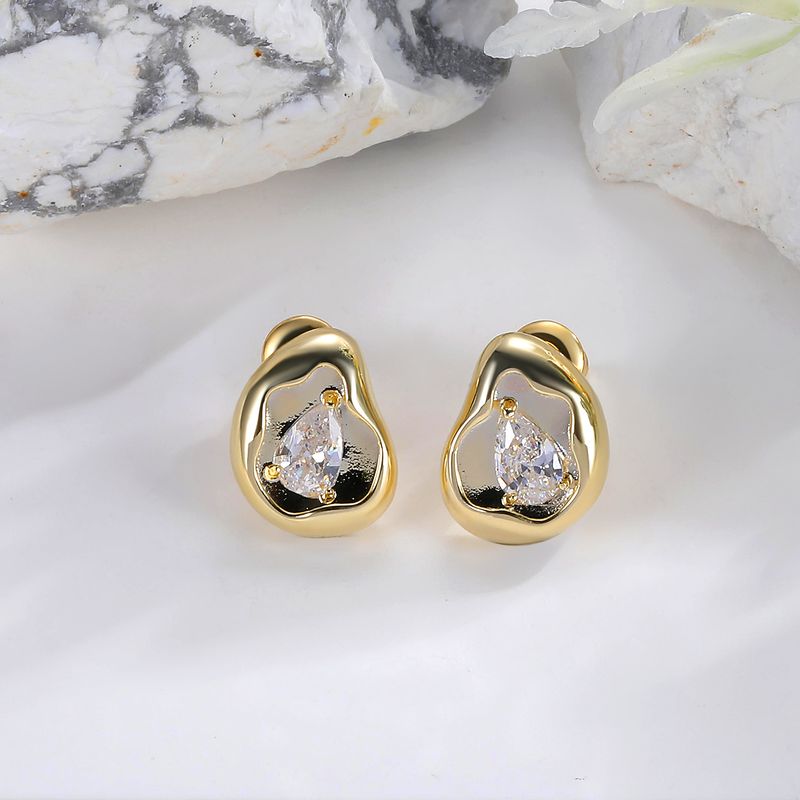 1 Pair Simple Style Irregular Copper 18K Gold Plated Ear Studs