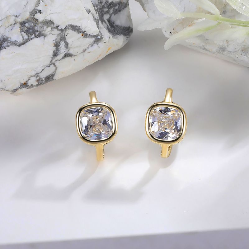 1 Pair Casual Simple Style Geometric Copper Zircon 18K Gold Plated Hoop Earrings