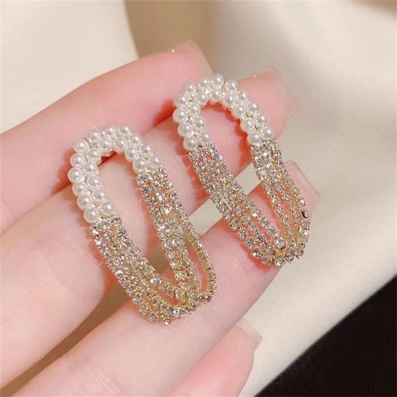 1 Par Elegante Lujoso Brillante Oval Enchapado Embutido Cobre Diamantes De Imitación Artificiales Perlas Artificiales Pendientes De Gota