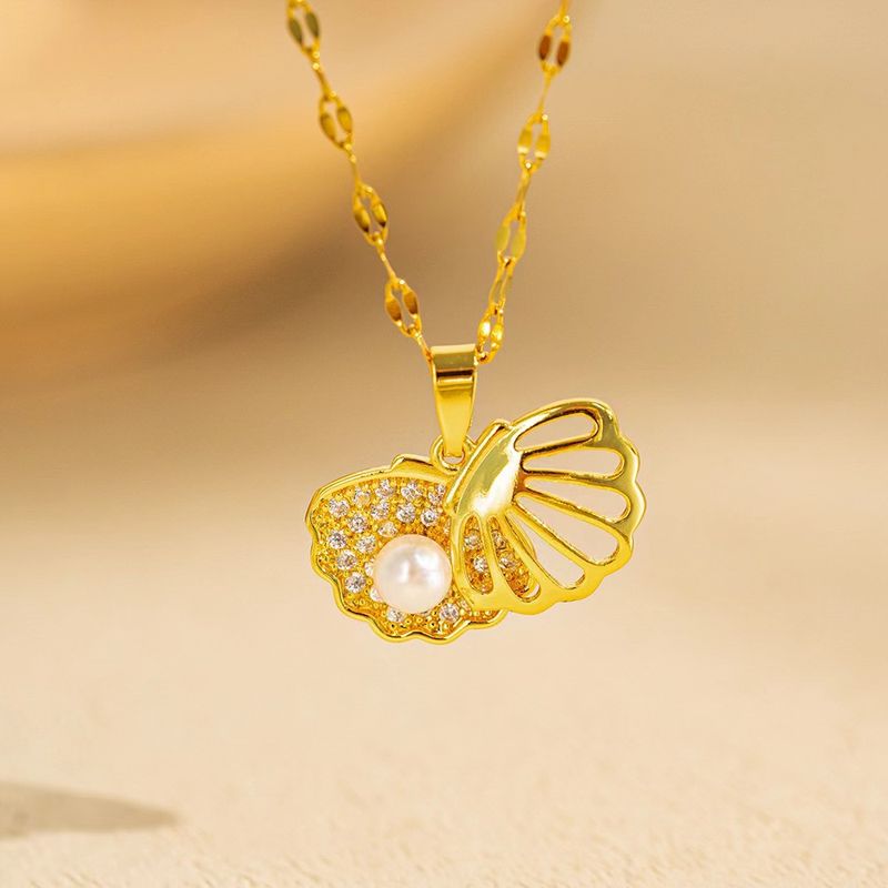 304 Stainless Steel 18K Gold Plated Elegant Simple Style Inlay Shell Artificial Rhinestones Plastic Pendant Necklace