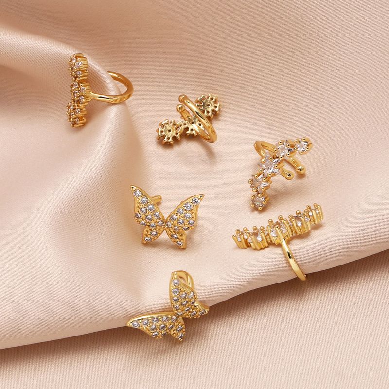 1 Paar Elegant Einfacher Stil Stern Blume Schmetterling Kupfer Zirkon 18 Karat Vergoldet Ohrclips