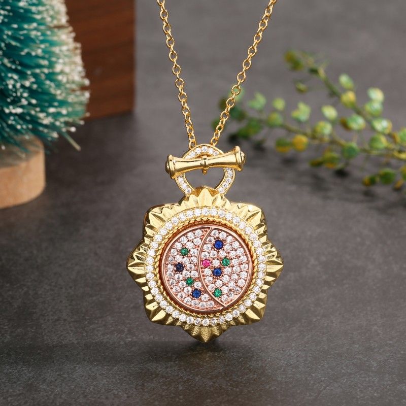 Copper 18K Gold Plated Glam Luxurious Geometric Inlay Zircon Pendant Necklace