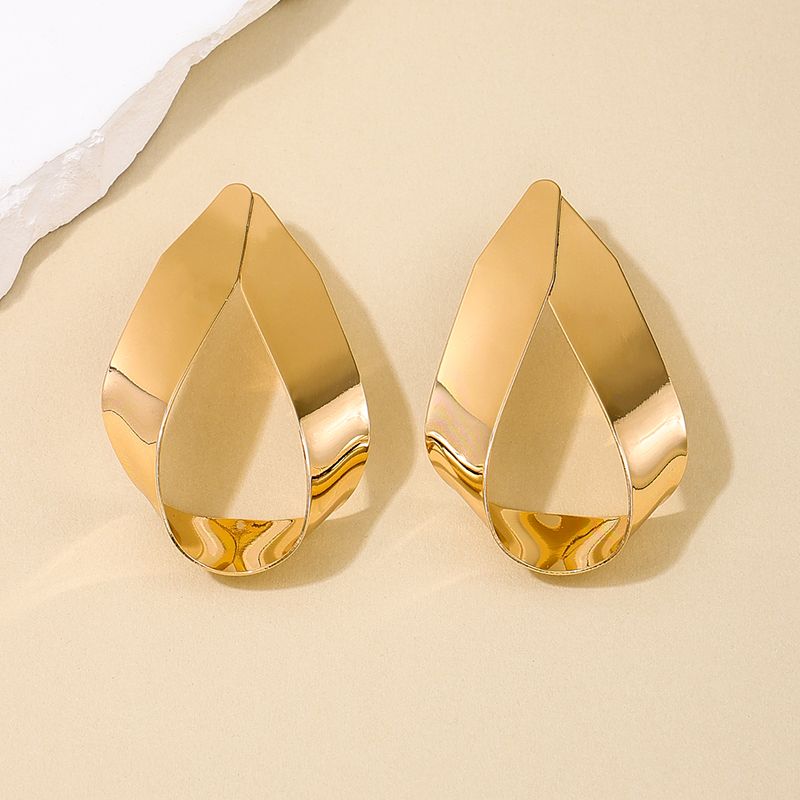 1 Pair Nordic Style Triangle Water Droplets Solid Color Irregular Layered Alloy Ear Studs