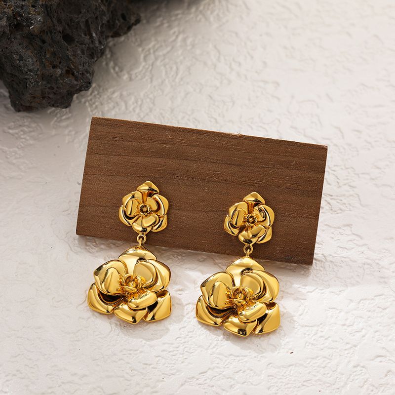 1 Par Elegante Lujoso Rosa Enchapado Cobre Chapados en oro de 18k Pendientes De Gota