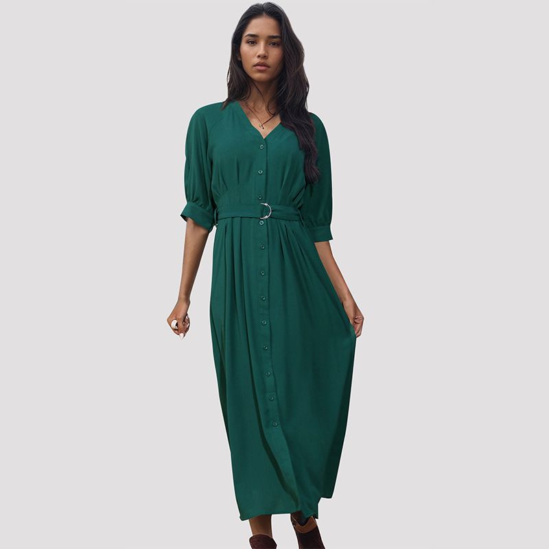 Frau Normales Kleid Einfacher Stil V-Ausschnitt Gürtel Halbarm Einfarbig Midi-Kleid Ferien Täglich