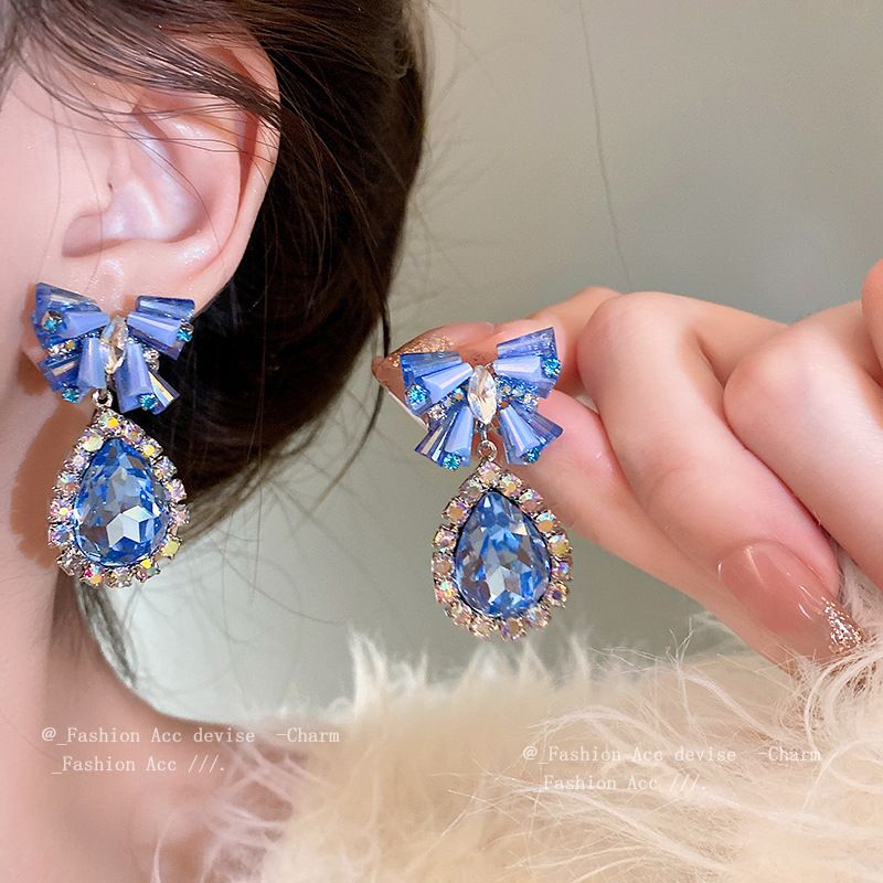 1 Pair Luxurious Sweet Water Droplets Bow Knot Plating Inlay Copper Artificial Crystal Rhinestones Drop Earrings