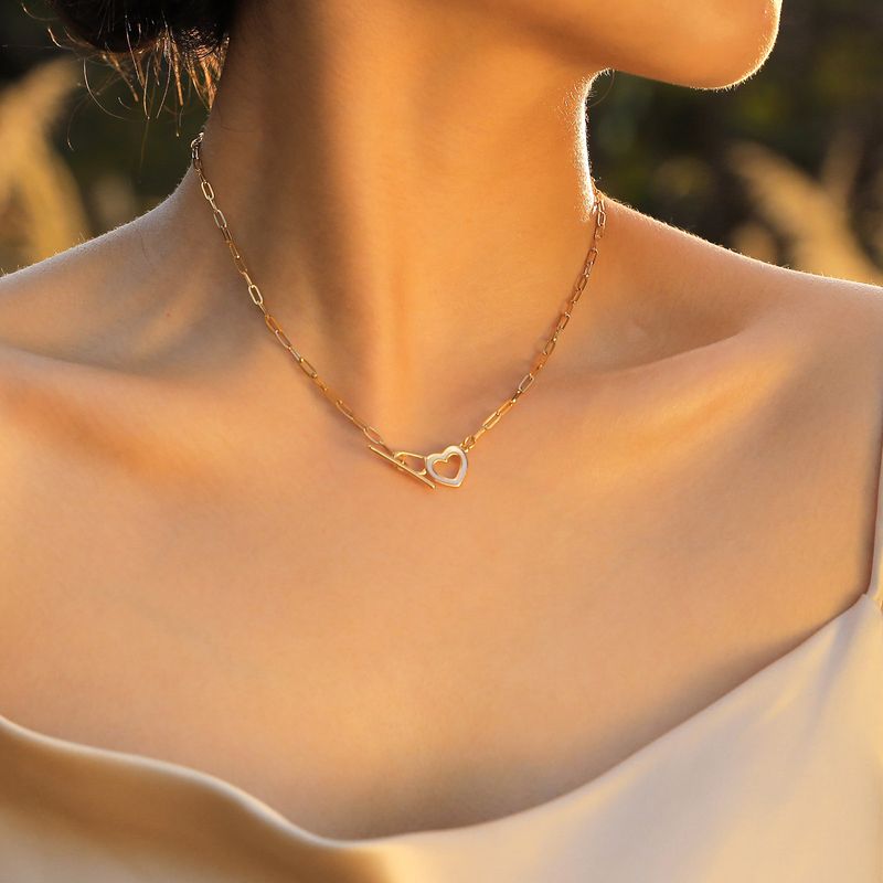 Stainless Steel IG Style Simple Style Heart Shape Toggle Hollow Out Inlay Shell Necklace