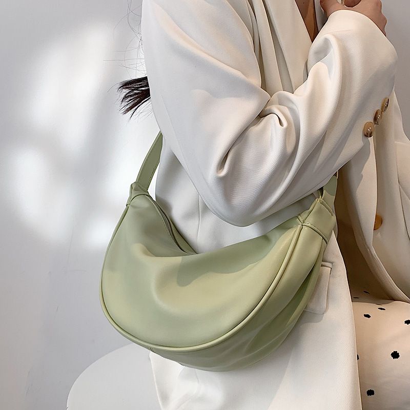 Women's Medium Pu Leather Solid Color Basic Zipper Cloud Shape Bag