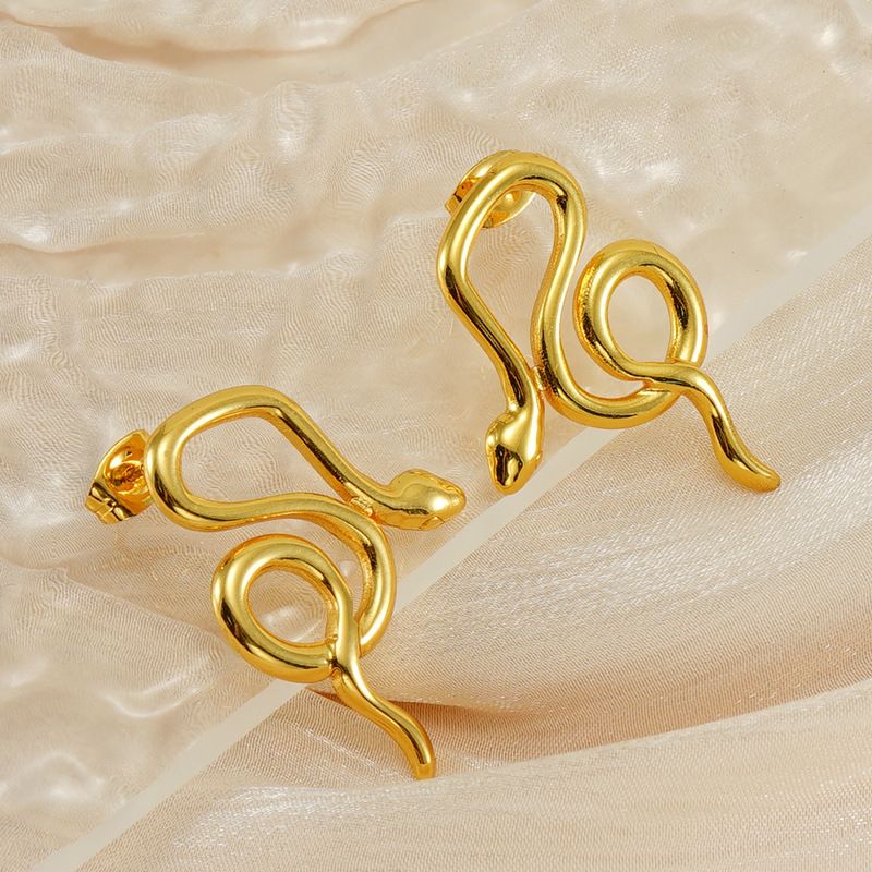 1 Pair Simple Style Classic Style Snake Plating Titanium Steel Ear Studs