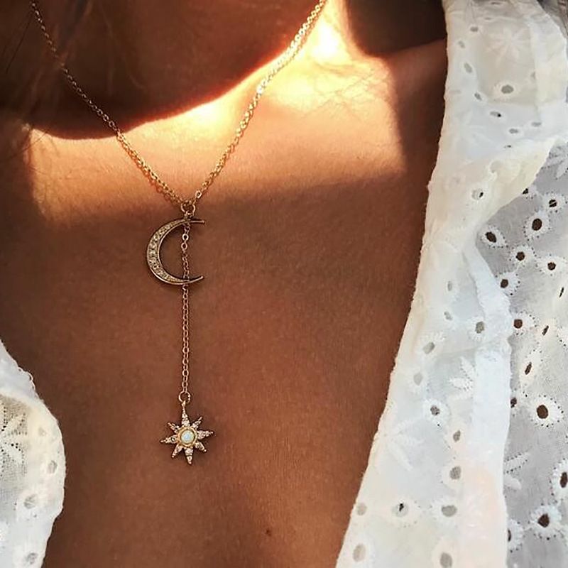 Elegant Simple Style Star Moon Alloy Plating Women's Pendant Necklace 1 Piece