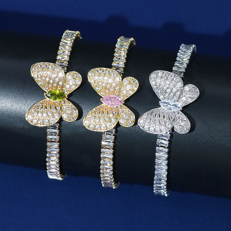 Le Cuivre Plaqué Or 18K Style Simple Style Classique Papillon Incruster Zircon Bracelets