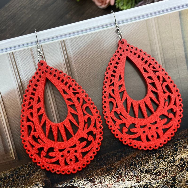 1 Pair Casual Retro Simple Style Water Droplets Stoving Varnish Wood Drop Earrings
