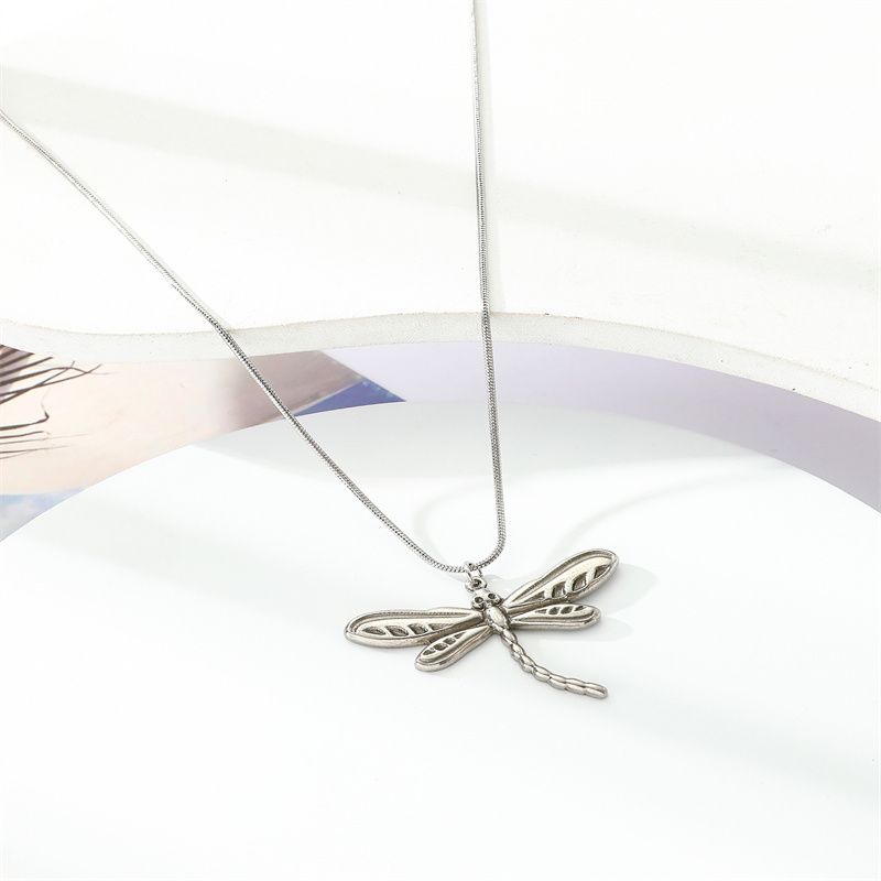 304 Stainless Steel Simple Style Commute Dragonfly Pendant Necklace
