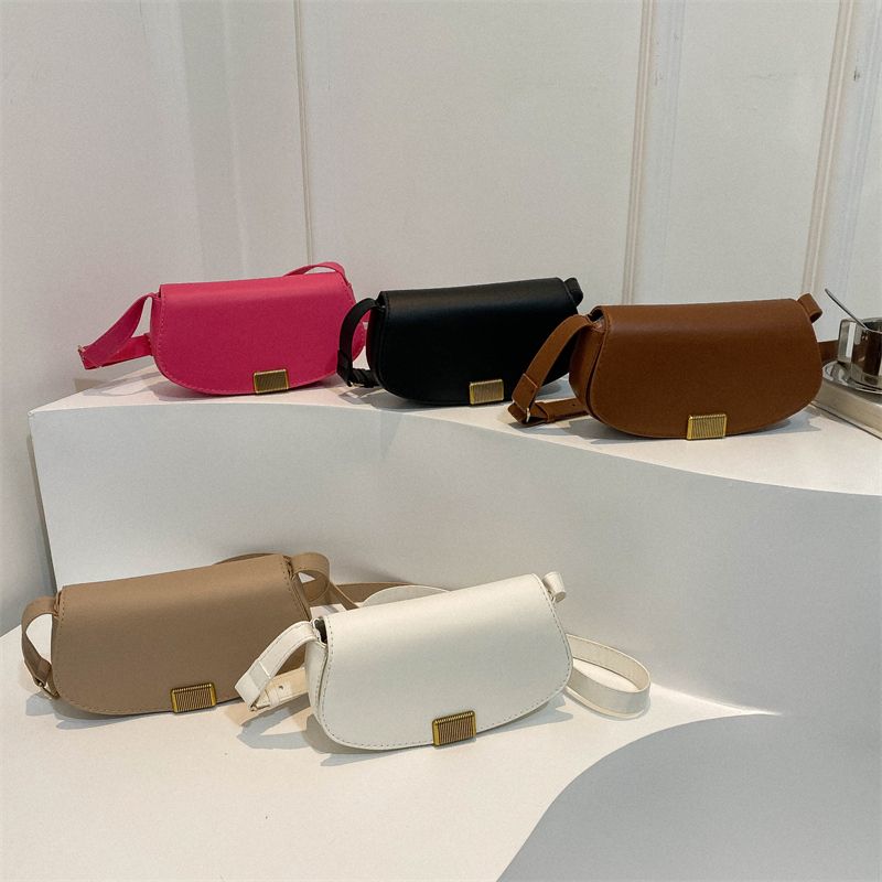 Women's Medium Pu Leather Solid Color Classic Style Square Flip Cover Saddle Bag