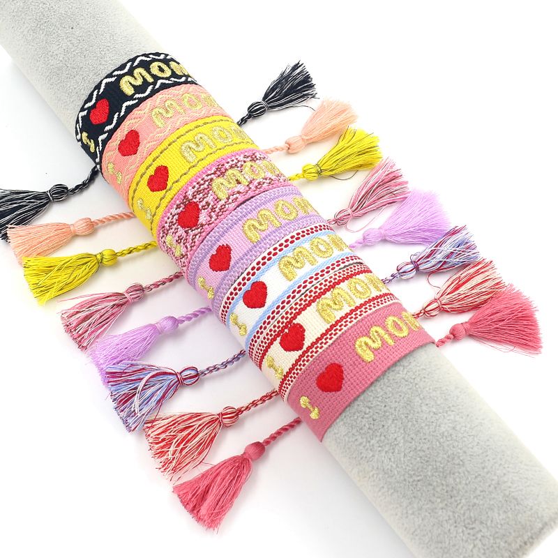 Casual MAMA Bohemian Letter Heart Shape Polyester Embroidery Knitting Tassel Mother'S Day Women's Bracelets