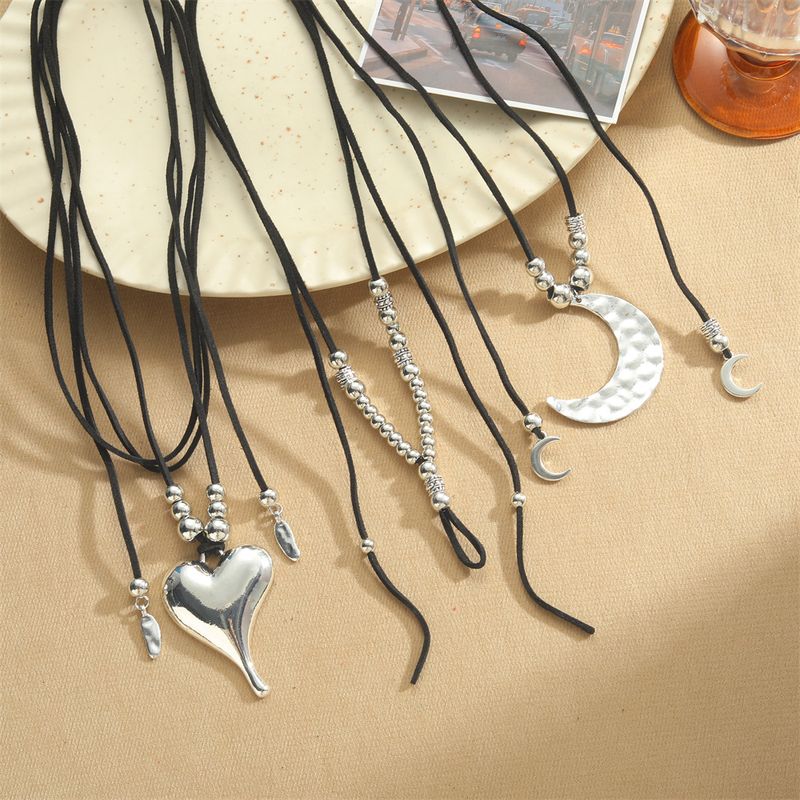 Simple Style Heart Shape CCB Alloy Velvet Inlay CCB Women's Pendant Necklace