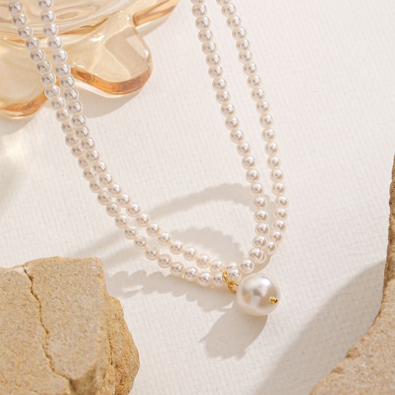 Simple Style Round Glass Pearl Beaded Women's Double Layer Necklaces Pendant Necklace