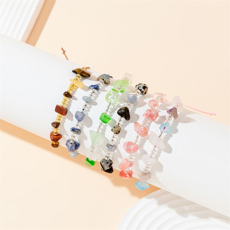 Simple Style Classic Style Color Block Glass Stone Beaded Women's Bracelets