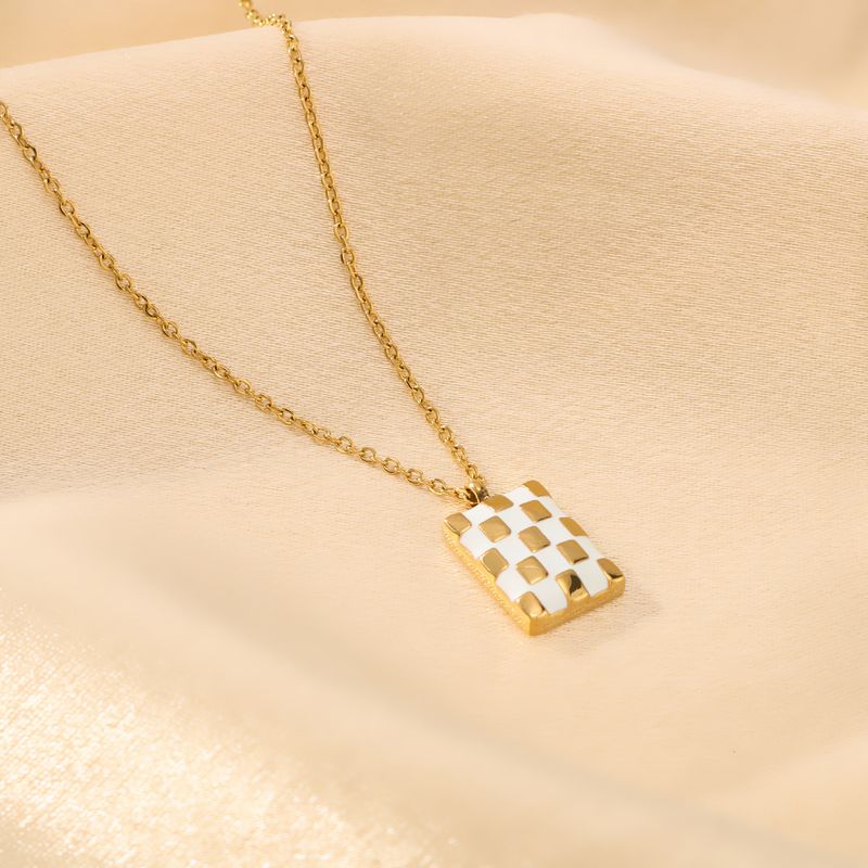 304 Stainless Steel 18K Gold Plated Luxurious Romantic Shiny Enamel Plating Lattice Rectangle Pendant Necklace