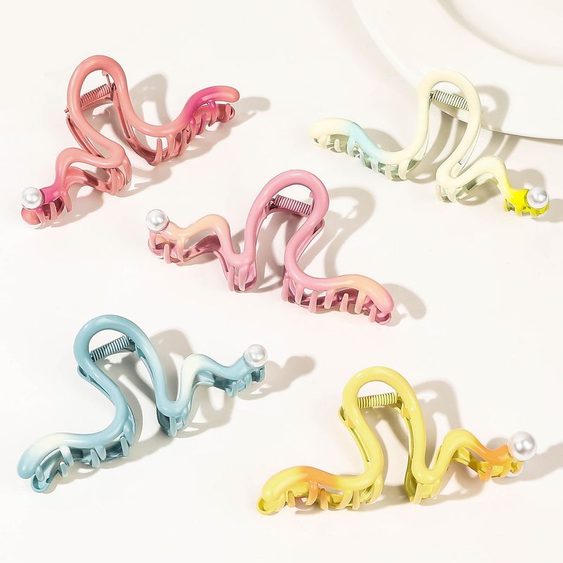 Women's Sweet Commute Gradient Color Metal Three-dimensional Inlay Artificial Pearls Hair Claws