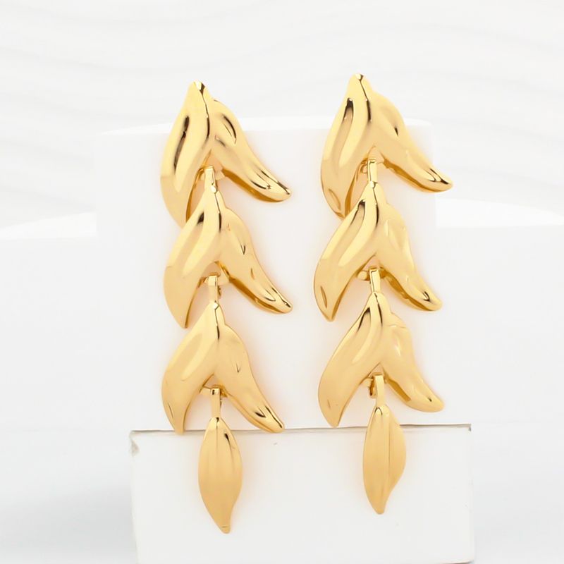 1 Pair Elegant Sweet Fish Tail Plating Iron Gold Plated Drop Earrings