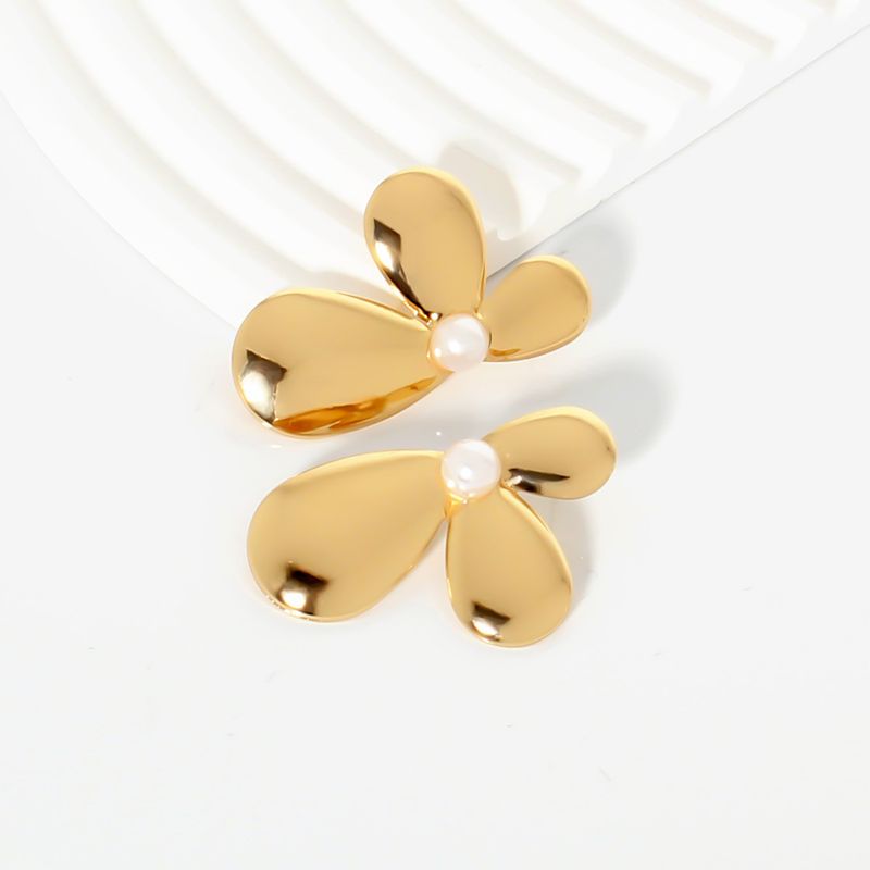 1 Pair Cute Sweet Petal Plating Iron Gold Plated Ear Studs
