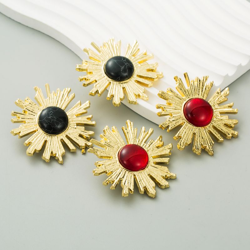 1 Pair Luxurious Flower Plating Inlay Alloy Resin Resin Gold Plated Ear Studs