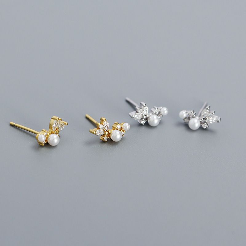 1 Pair IG Style Simple Style Geometric Plating Inlay Sterling Silver Artificial Pearls Artificial Diamond Ear Studs