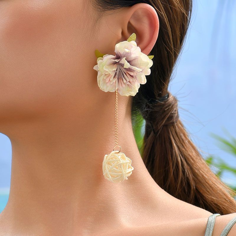 1 Pair Casual Elegant Flower Plating Cloth Drop Earrings
