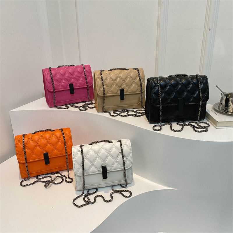 Women's Medium Pu Leather Solid Color Lingge Classic Style Square Flip Cover Crossbody Bag