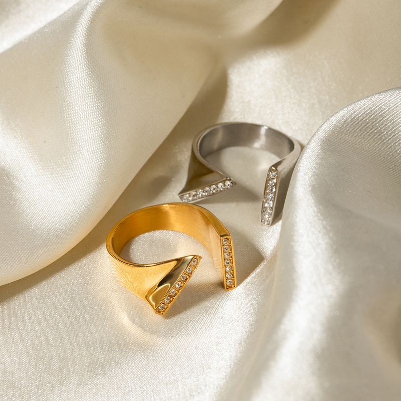 Edelstahl 304 18 Karat Vergoldet IG-Stil Einfacher Stil Asymmetrisch Inlay Geometrisch Zirkon Offener Ring