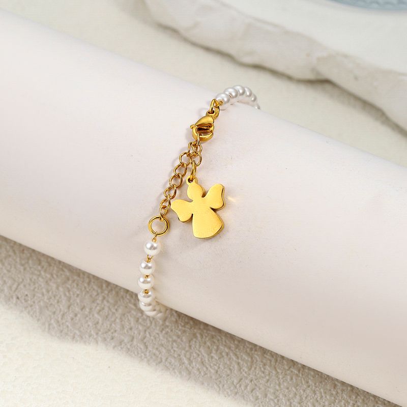304 Stainless Steel Imitation Pearl 18K Gold Plated Elegant Lady Classic Style Beaded Plating Four Leaf Clover Angel Palm Artificial Pearls Bracelets