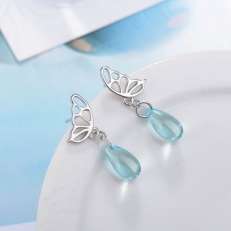 1 Paire Style IG Sucré Les Gouttelettes D'Eau Papillon Évider Cristal Artificiel Le Cuivre Or Blanc Plaqué Boucles D'oreilles