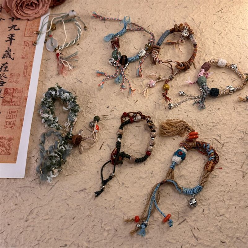 Hawaiian Ethnic Style Sweet Geometric Flower Synthetic Yarn Resin Metal Beaded Drawstring Tassel Women's Bracelets