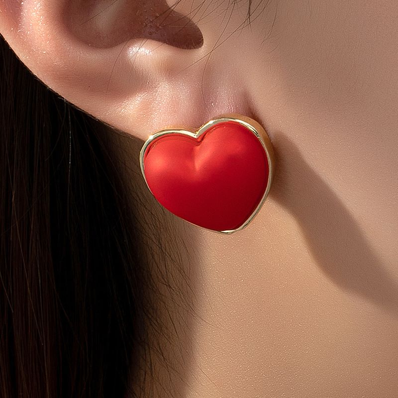 1 Pair Classic Style Heart Shape Plastic Zinc Alloy Ear Studs
