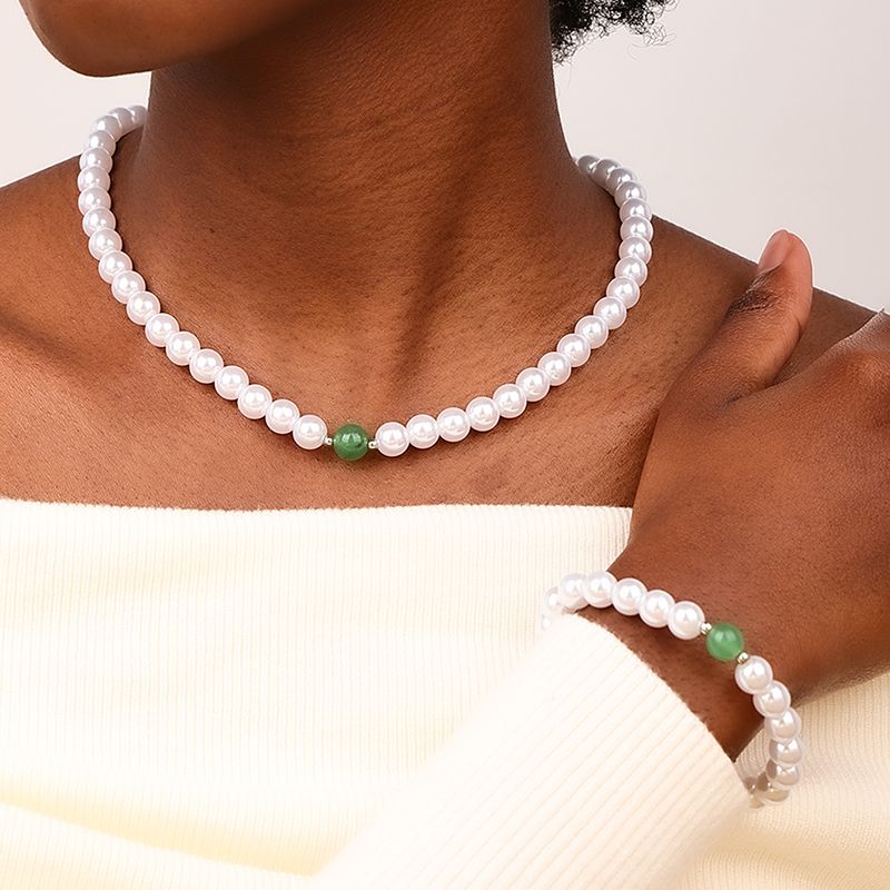 Einfacher Stil Klassischer Stil Runden Kunststoff Harz Perlen Frau Schmuck-Set