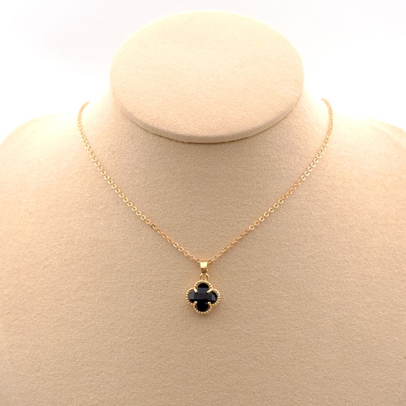 304 Stainless Steel Titanium Steel Copper Gold Plated Casual Simple Style Plating Inlay Four Leaf Clover Crystal Freshwater Pearl Pendant Necklace