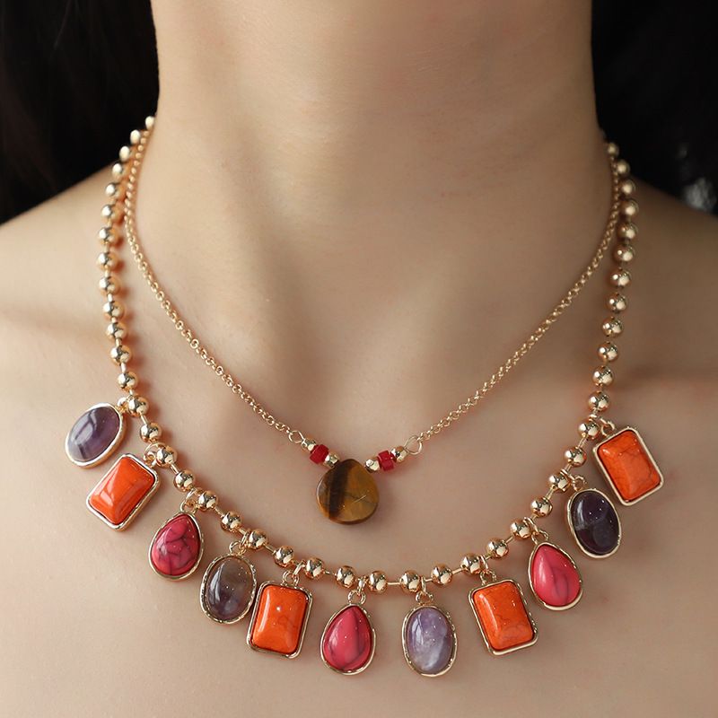 Estilo Simple Estilo Clásico Geométrico Aleación Turquesa Embutido Turquesa Mujeres Collares En Capas