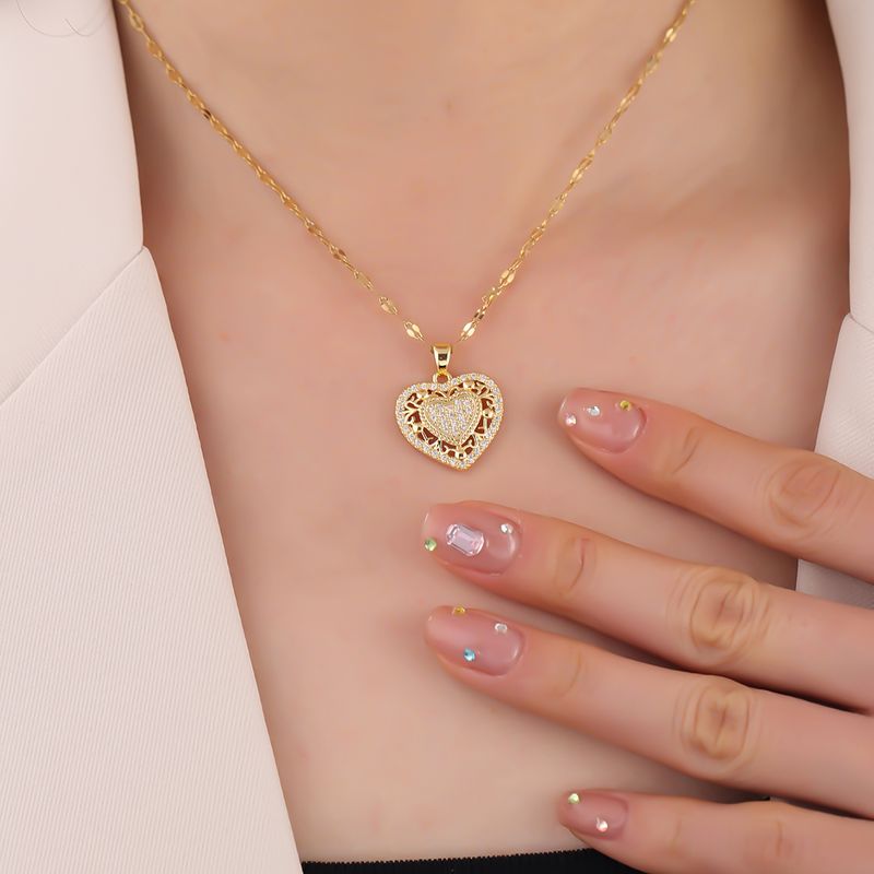 Wholesale Elegant Heart Shape 304 Stainless Steel Copper Inlay 18K Gold Plated Zircon Pendant Necklace