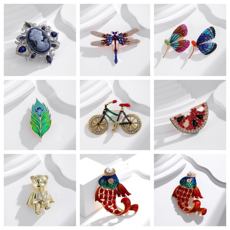 Simple Style Classic Style Animal Leaf Watermelon Alloy Inlay Artificial Rhinestones Women's Brooches