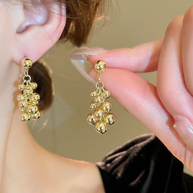 1 Pair Vintage Style Classic Style Solid Color Alloy Drop Earrings