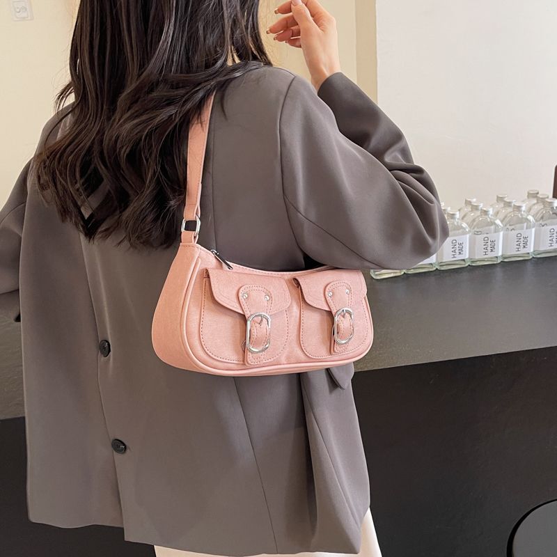 Women's Medium Pu Leather Solid Color Classic Style Streetwear Zipper Underarm Bag