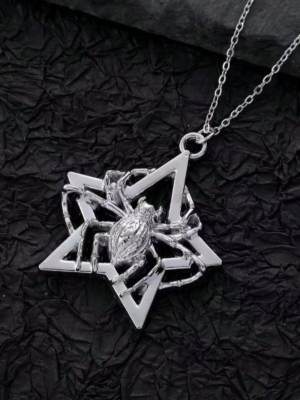 Wholesale Jewelry Basic Modern Style Classic Style Pentagram Spider Alloy Pendant Necklace