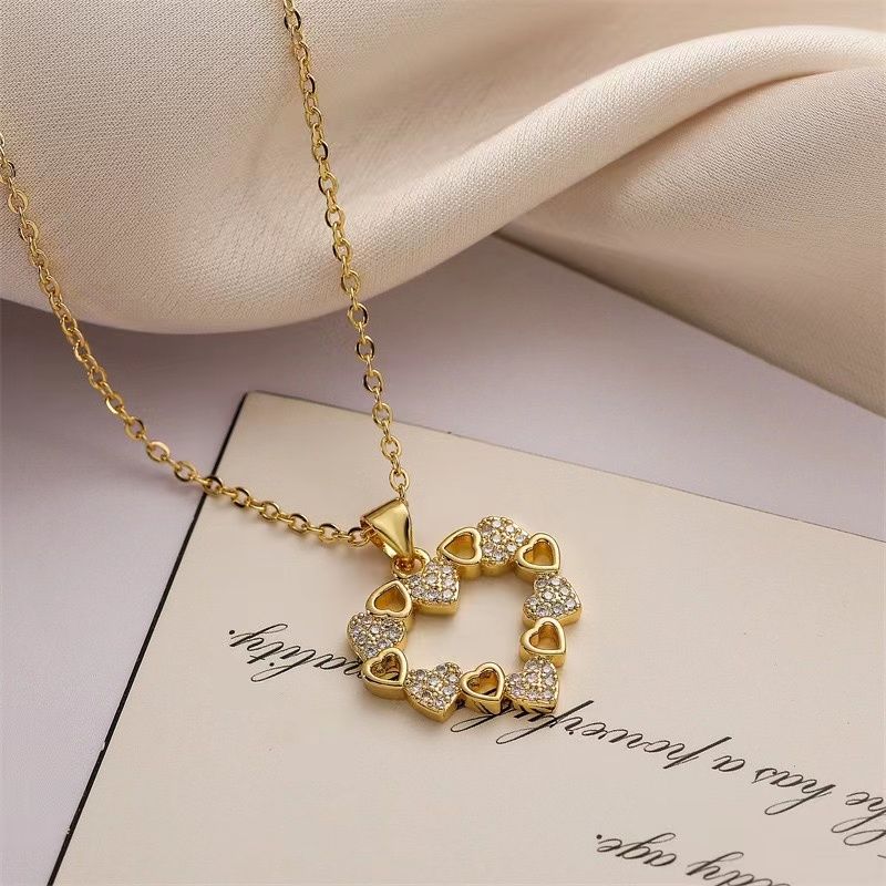 Wholesale Jewelry Simple Style IG Style Heart Shape Stainless Steel Alloy Rhinestones Gold Plated Polishing Hollow Out Inlay Pendant Necklace